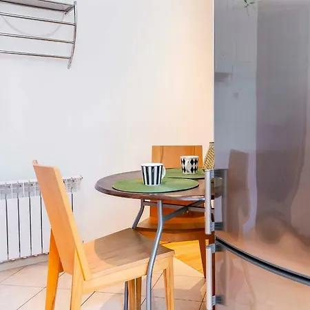 Yellow Apartment *